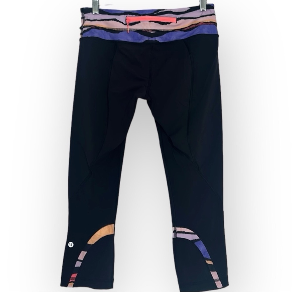 Lululemon Run Inspire Crop II *Block-It Pocket. Black/Bleacher Stripe. Sz 8. - Picture 2 of 16